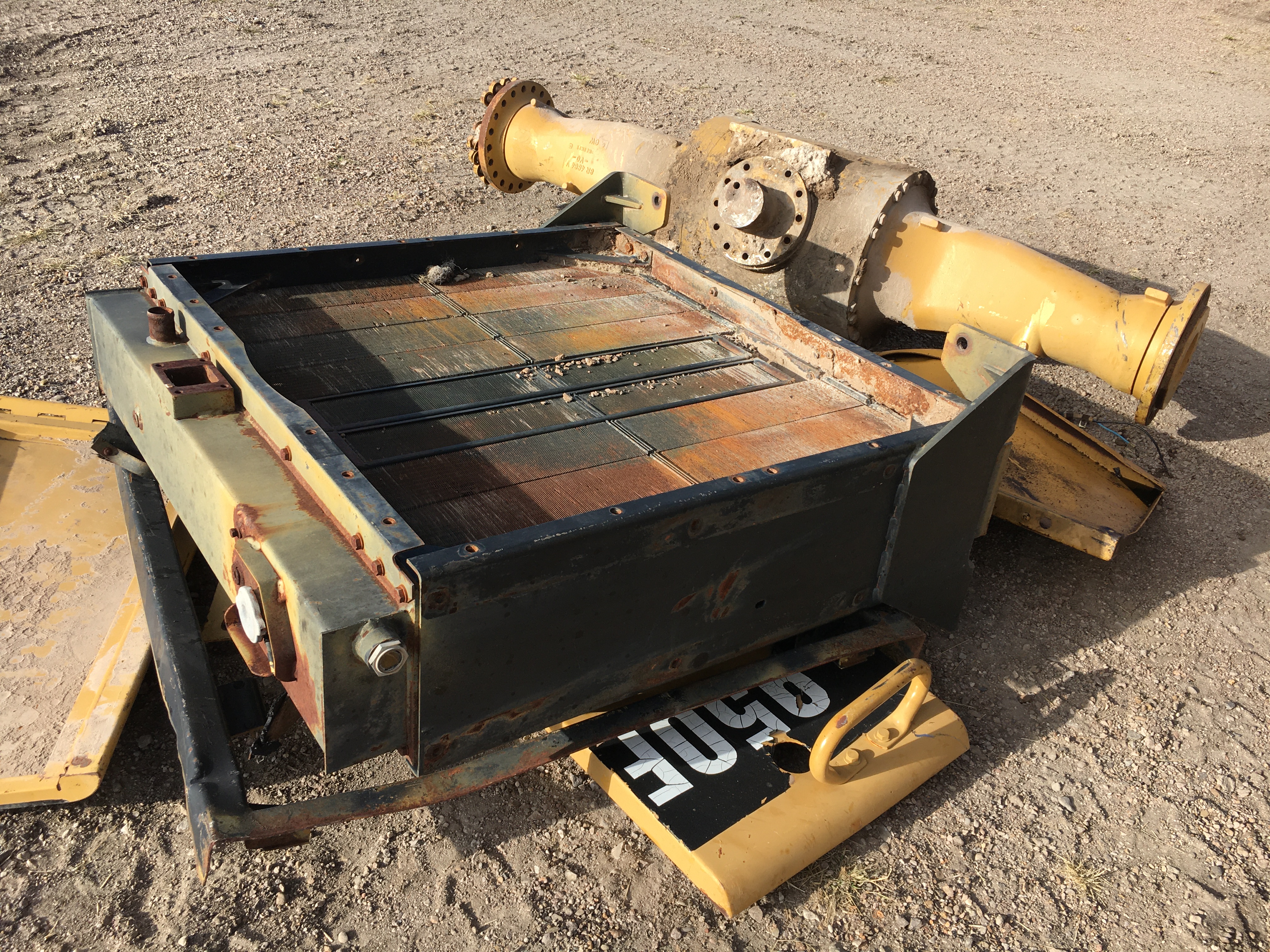 ./imagenes/INVOICE/2019/16288/CARGADOR FRONTAL CAT_950F (3).JPG